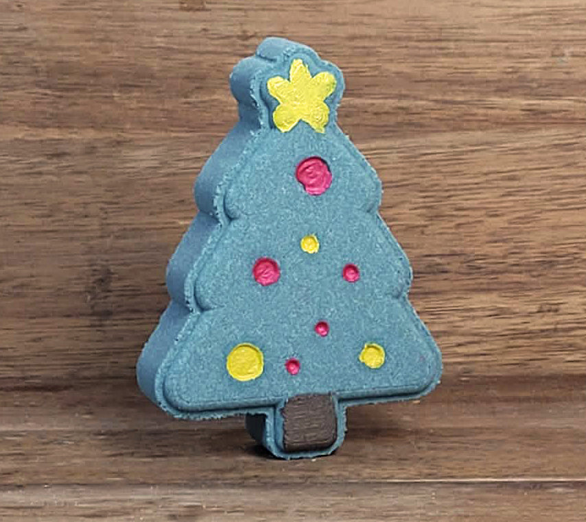 CHRISTMAS TREE BATH BOMB