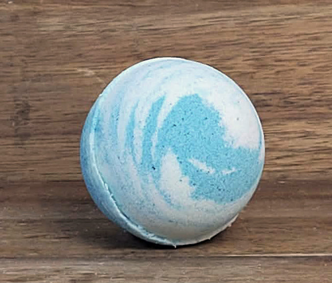 EVERGREEN SWIRL BATH BOMB