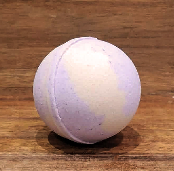 LAVENDER SPICE BATH BOMB